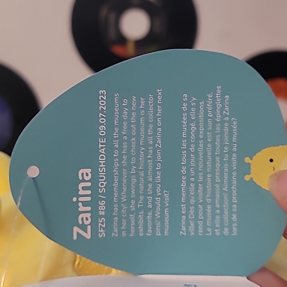 💲Zarina the Banana Slug Fuzzamellow Squishmallow - Picture 4 of 4